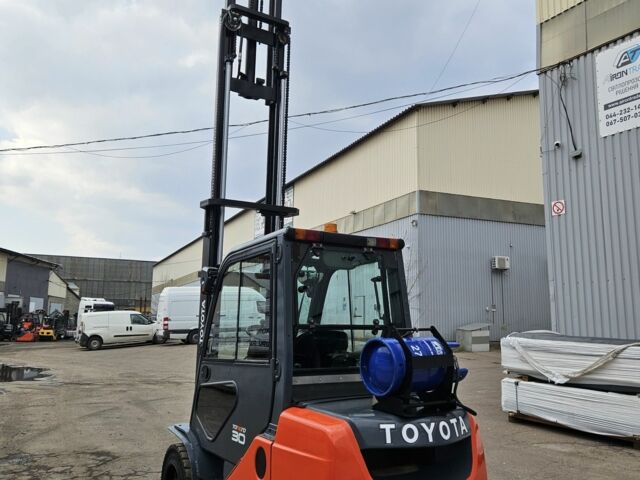 ГАЗ 3110 Волга, об'ємом двигуна 2.45 л та пробігом 0 тис. км за 20620 $, фото 10 на Automoto.ua