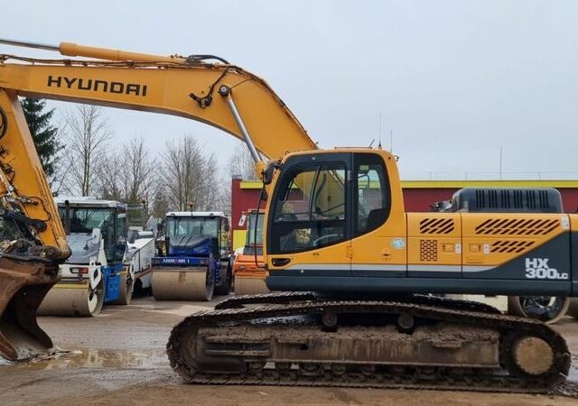 ГАЗ 3110 Волга, объемом двигателя 2.45 л и пробегом 0 тыс. км за 110431 $, фото 4 на Automoto.ua