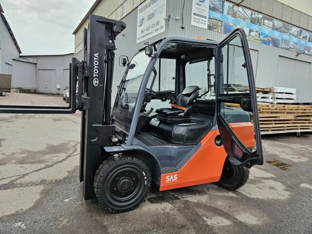 ГАЗ 3110 Волга, об'ємом двигуна 2.45 л та пробігом 0 тис. км за 41702 $, фото 13 на Automoto.ua