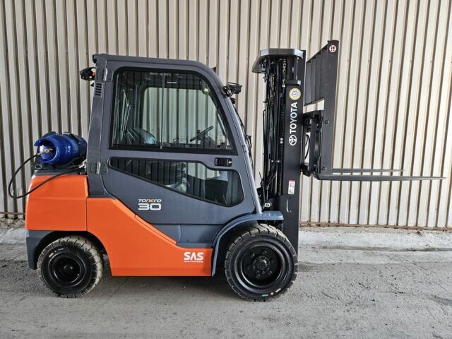 ГАЗ 3110 Волга, об'ємом двигуна 2.45 л та пробігом 0 тис. км за 21662 $, фото 13 на Automoto.ua