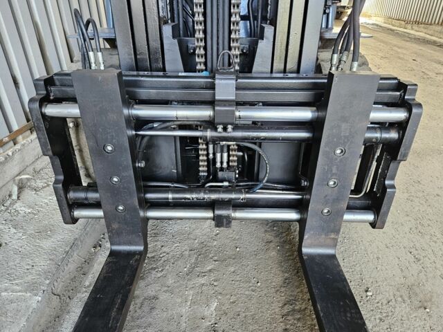 ГАЗ 3110 Волга, об'ємом двигуна 2.45 л та пробігом 0 тис. км за 21894 $, фото 5 на Automoto.ua