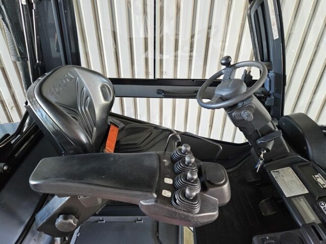 ГАЗ 3110 Волга, об'ємом двигуна 2.45 л та пробігом 0 тис. км за 21662 $, фото 15 на Automoto.ua