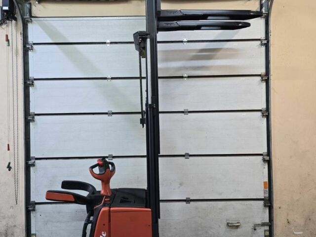 ГАЗ 3110 Волга, об'ємом двигуна 2.45 л та пробігом 0 тис. км за 8405 $, фото 3 на Automoto.ua