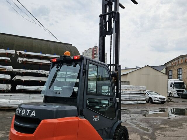 ГАЗ 3110 Волга, об'ємом двигуна 2.45 л та пробігом 0 тис. км за 41702 $, фото 6 на Automoto.ua