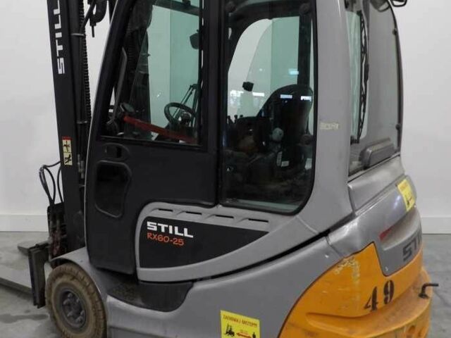 ГАЗ 3110 Волга, объемом двигателя 2.45 л и пробегом 0 тыс. км за 13649 $, фото 4 на Automoto.ua