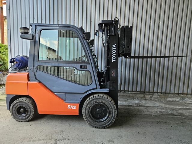 ГАЗ 3110 Волга, об'ємом двигуна 2.45 л та пробігом 0 тис. км за 21894 $, фото 20 на Automoto.ua