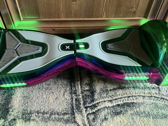 ГАЗ 3110 Волга, об'ємом двигуна 2.45 л та пробігом 0 тис. км за 84 $, фото 2 на Automoto.ua