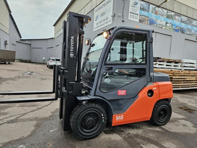 ГАЗ 3110 Волга, об'ємом двигуна 2.45 л та пробігом 0 тис. км за 41702 $, фото 2 на Automoto.ua