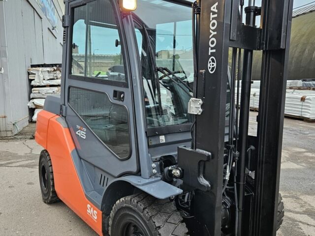 ГАЗ 3110 Волга, об'ємом двигуна 2.45 л та пробігом 0 тис. км за 41702 $, фото 4 на Automoto.ua