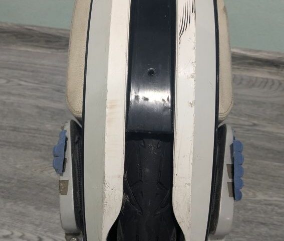 ГАЗ 3110 Волга, объемом двигателя 2.45 л и пробегом 0 тыс. км за 182 $, фото 1 на Automoto.ua