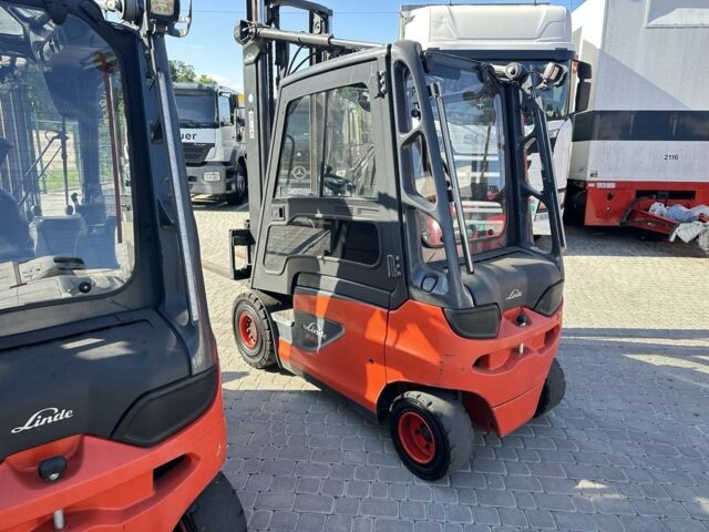 ГАЗ 3110 Волга, об'ємом двигуна 2.45 л та пробігом 0 тис. км за 26877 $, фото 1 на Automoto.ua