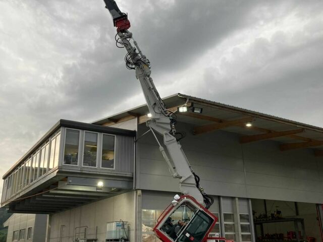 ГАЗ 3110 Волга 2020 у Мукачеве на Automoto.ua ГАЗ 3110 Волга, об'ємом двигуна 2.45 л та пробігом 0 тис. км за 175411 $, фото 5 на Automoto.ua