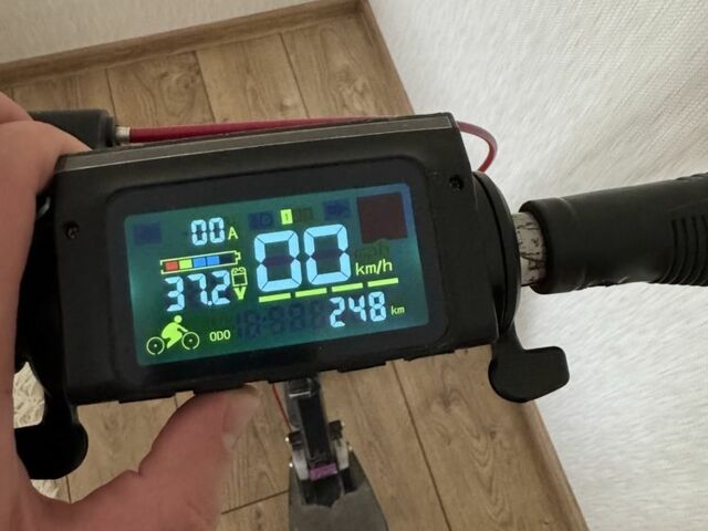 ГАЗ 3110 Волга, об'ємом двигуна 2.45 л та пробігом 0 тис. км за 167 $, фото 5 на Automoto.ua