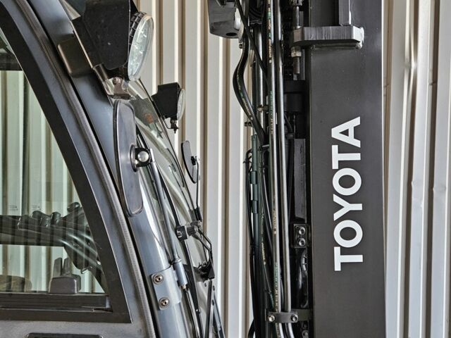 ГАЗ 3110 Волга, объемом двигателя 2.45 л и пробегом 0 тыс. км за 28265 $, фото 4 на Automoto.ua