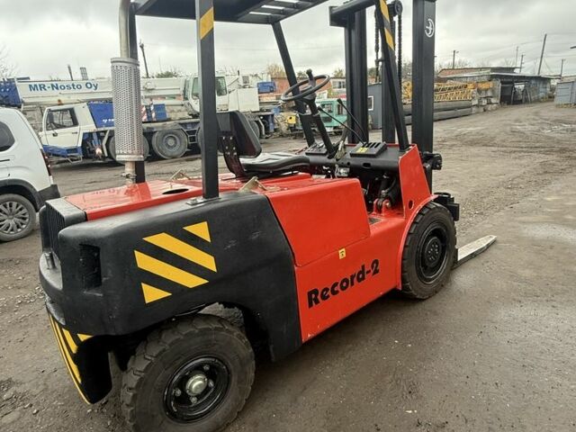 ГАЗ 3110 Волга, объемом двигателя 2.45 л и пробегом 0 тыс. км за 7500 $, фото 1 на Automoto.ua