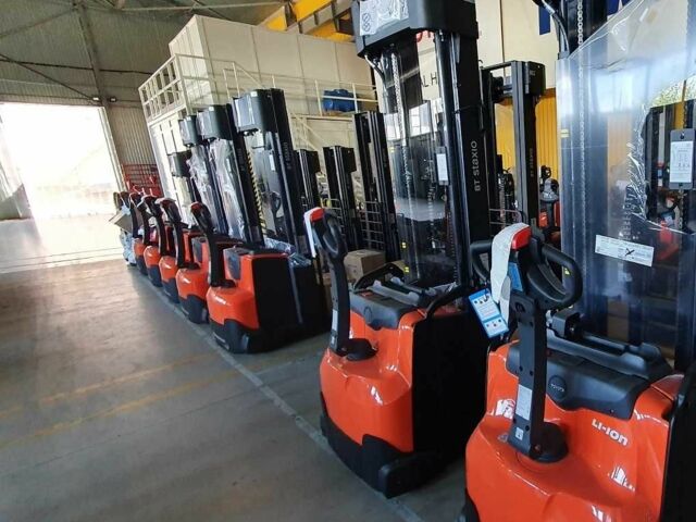 ГАЗ 3110 Волга, объемом двигателя 2.45 л и пробегом 0 тыс. км за 4367 $, фото 2 на Automoto.ua