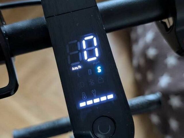 ГАЗ 3110 Волга, объемом двигателя 2.45 л и пробегом 0 тыс. км за 167 $, фото 5 на Automoto.ua