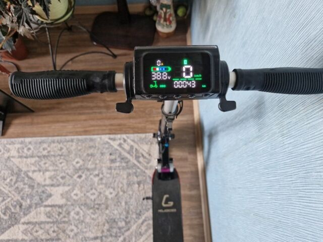 ГАЗ 3110 Волга, об'ємом двигуна 2.45 л та пробігом 0 тис. км за 132 $, фото 6 на Automoto.ua