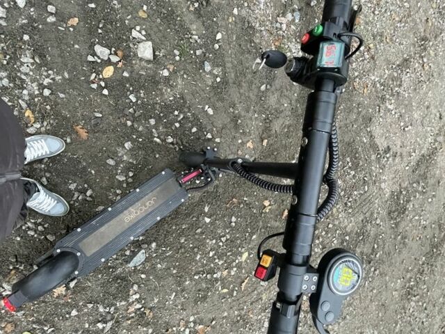 ГАЗ 3110 Волга, объемом двигателя 2.45 л и пробегом 0 тыс. км за 835 $, фото 4 на Automoto.ua