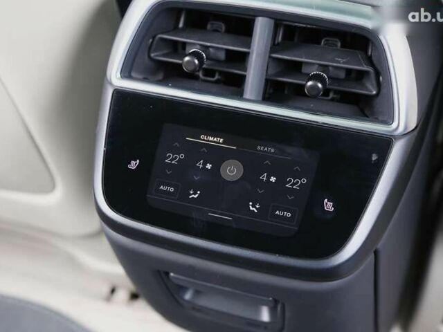 ГАЗ 3110 Волга 2022 у Києві на Automoto.ua ГАЗ 3110 Волга, об'ємом двигуна 2.45 л та пробігом 28 тис. км за 53000 $, фото 26 на Automoto.ua