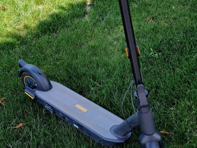 ГАЗ 3110 Волга, об'ємом двигуна 2.45 л та пробігом 0 тис. км за 369 $, фото 4 на Automoto.ua