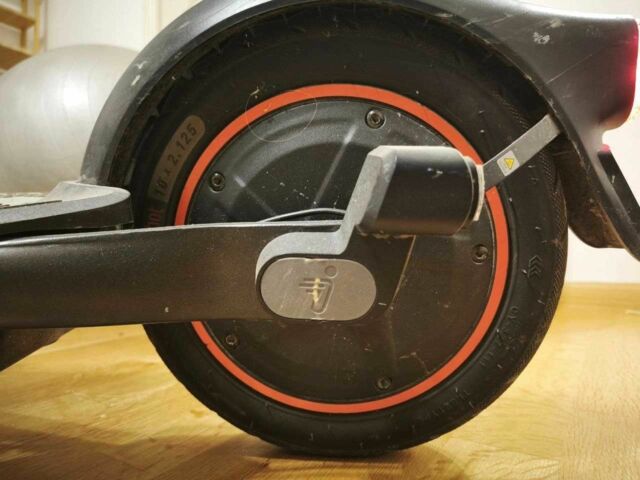 ГАЗ 3110 Волга, объемом двигателя 2.45 л и пробегом 0 тыс. км за 383 $, фото 9 на Automoto.ua