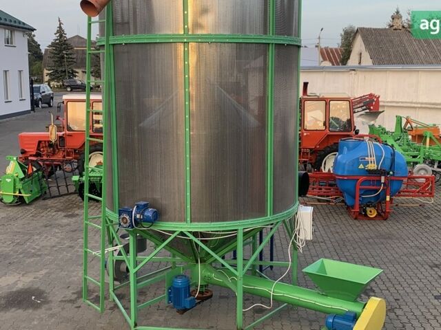 ГАЗ 3110 Волга, объемом двигателя 2.45 л и пробегом 0 тыс. км за 8000 $, фото 2 на Automoto.ua