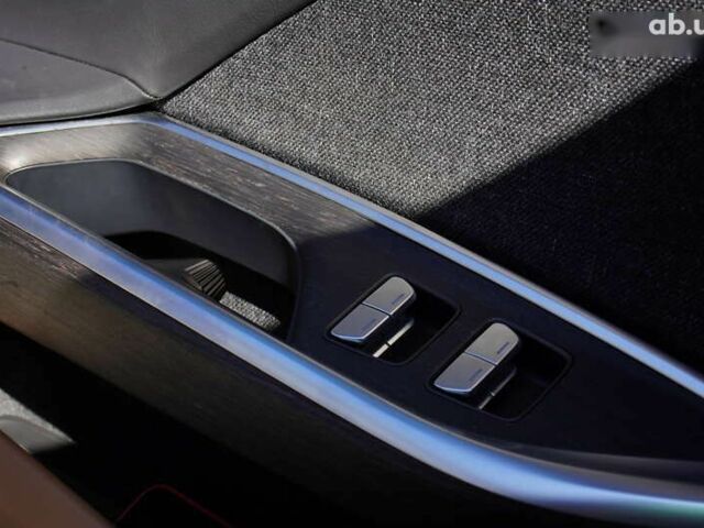 ГАЗ 3110 Волга, об'ємом двигуна 2.45 л та пробігом 16 тис. км за 46400 $, фото 17 на Automoto.ua