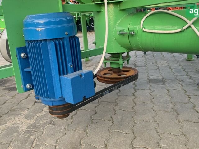 ГАЗ 3110 Волга, объемом двигателя 2.45 л и пробегом 0 тыс. км за 8000 $, фото 26 на Automoto.ua