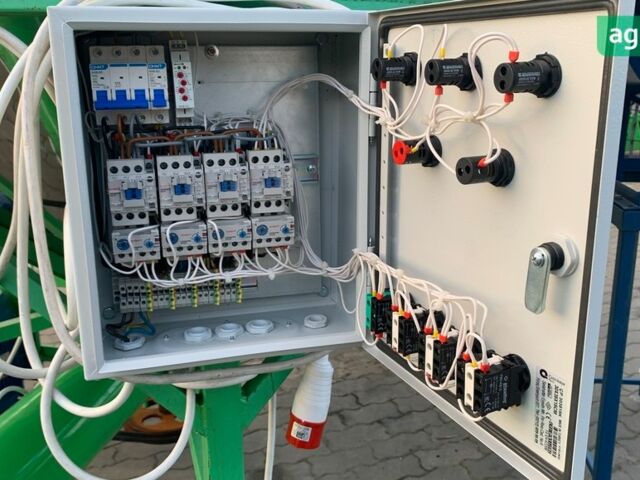 ГАЗ 3110 Волга, объемом двигателя 2.45 л и пробегом 0 тыс. км за 8000 $, фото 6 на Automoto.ua