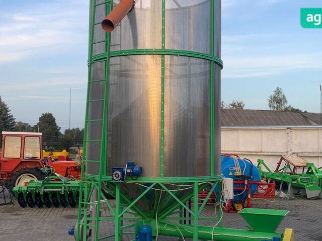 ГАЗ 3110 Волга, объемом двигателя 2.45 л и пробегом 0 тыс. км за 8000 $, фото 1 на Automoto.ua