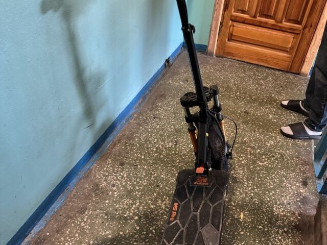 ГАЗ 3110 Волга, объемом двигателя 2.45 л и пробегом 0 тыс. км за 547 $, фото 1 на Automoto.ua