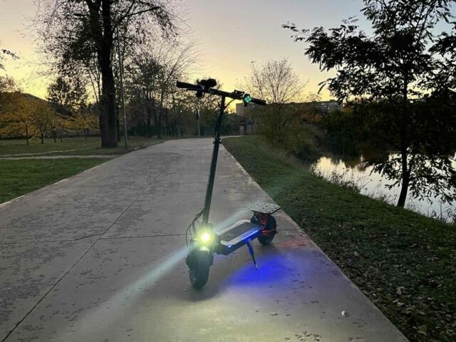 ГАЗ 3110 Волга, об'ємом двигуна 2.45 л та пробігом 0 тис. км за 428 $, фото 4 на Automoto.ua