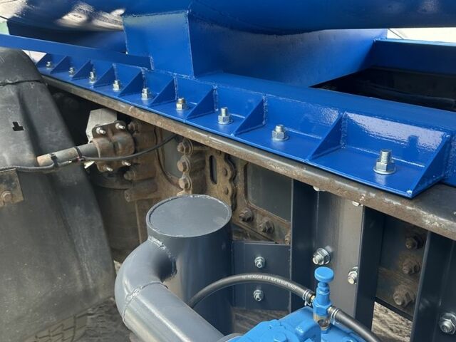 ГАЗ 3110 Волга, объемом двигателя 2.45 л и пробегом 0 тыс. км за 10807 $, фото 4 на Automoto.ua