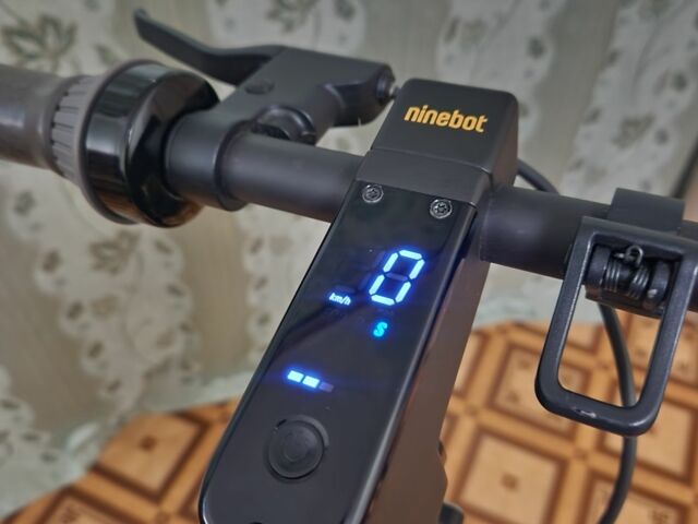 ГАЗ 3110 Волга, объемом двигателя 2.45 л и пробегом 0 тыс. км за 371 $, фото 4 на Automoto.ua