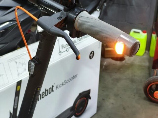 ГАЗ 3110 Волга, об'ємом двигуна 2.45 л та пробігом 0 тис. км за 305 $, фото 3 на Automoto.ua