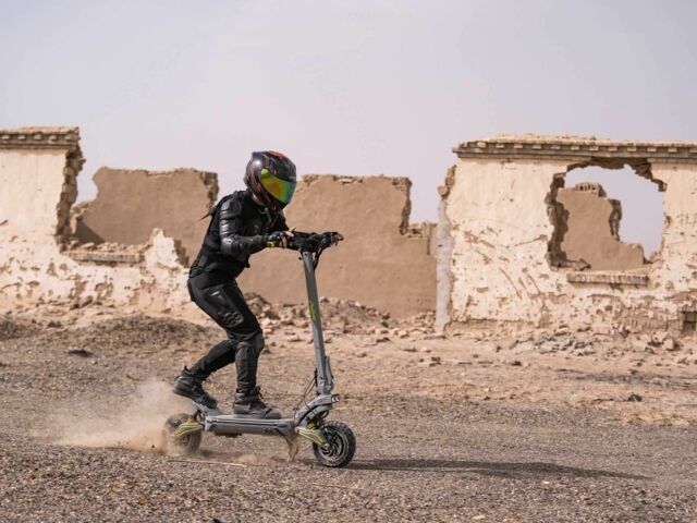 ГАЗ 3110 Волга, об'ємом двигуна 2.45 л та пробігом 0 тис. км за 1907 $, фото 15 на Automoto.ua