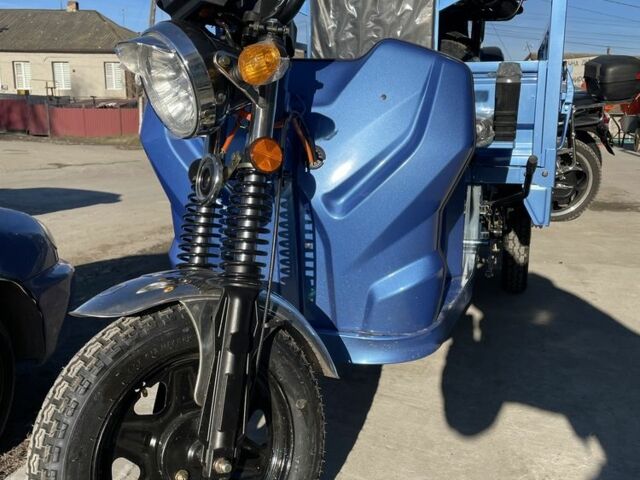 ГАЗ 3110 Волга, об'ємом двигуна 2.45 л та пробігом 0 тис. км за 1568 $, фото 2 на Automoto.ua