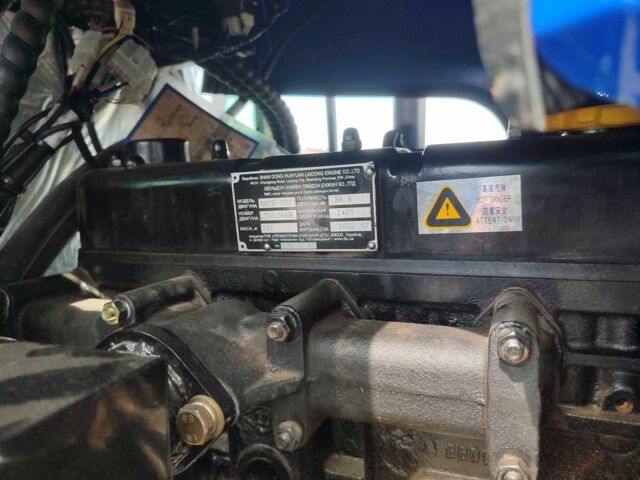 ГАЗ 3110 Волга, об'ємом двигуна 2.45 л та пробігом 0 тис. км за 10400 $, фото 6 на Automoto.ua