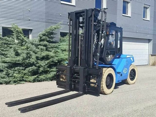 ГАЗ 3110 Волга, объемом двигателя 2.45 л и пробегом 0 тыс. км за 176746 $, фото 1 на Automoto.ua