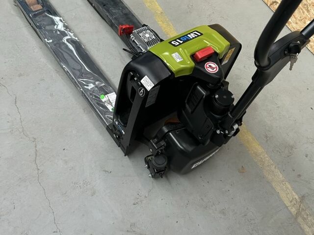 ГАЗ 3110 Волга, об'ємом двигуна 2.45 л та пробігом 0 тис. км за 2018 $, фото 4 на Automoto.ua