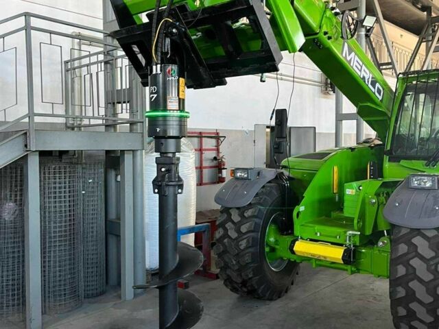 ГАЗ 3110 Волга, объемом двигателя 2.45 л и пробегом 0 тыс. км за 3449 $, фото 2 на Automoto.ua