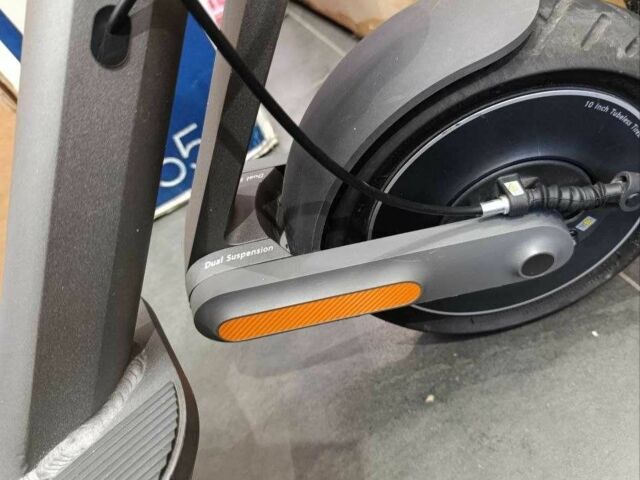 ГАЗ 3110 Волга, объемом двигателя 2.45 л и пробегом 0 тыс. км за 472 $, фото 9 на Automoto.ua