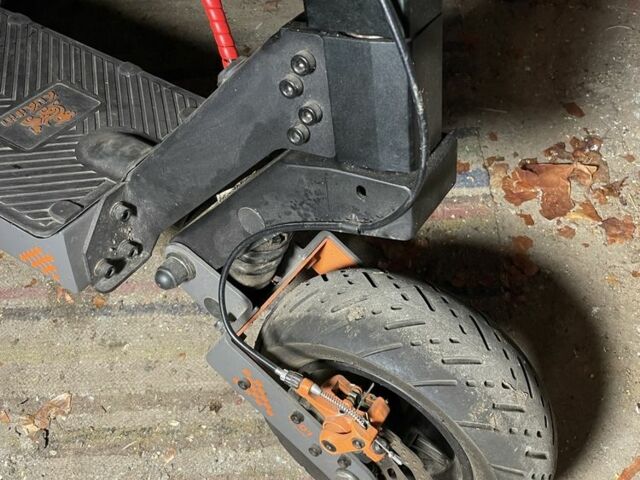 ГАЗ 3110 Волга, об'ємом двигуна 2.45 л та пробігом 0 тис. км за 798 $, фото 7 на Automoto.ua