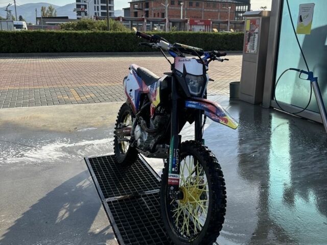 ГАЗ 3110 Волга, об'ємом двигуна 0.3 л та пробігом 0 тис. км за 1700 $, фото 3 на Automoto.ua