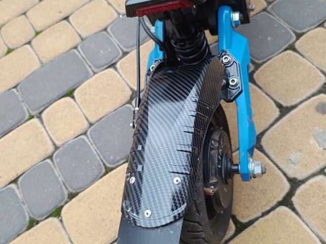 ГАЗ 3110 Волга, об'ємом двигуна 2.45 л та пробігом 0 тис. км за 739 $, фото 4 на Automoto.ua