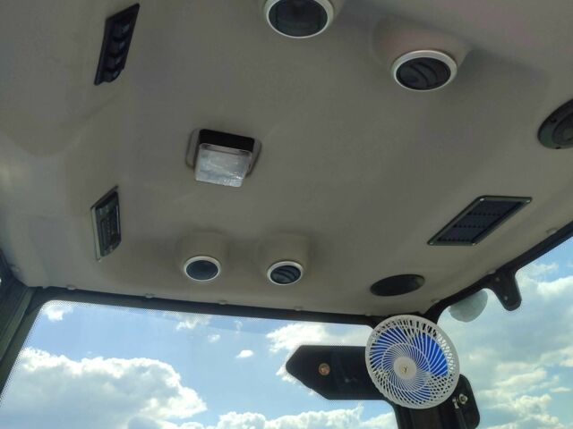 ГАЗ 3110 Волга, об'ємом двигуна 2.45 л та пробігом 0 тис. км за 10400 $, фото 5 на Automoto.ua