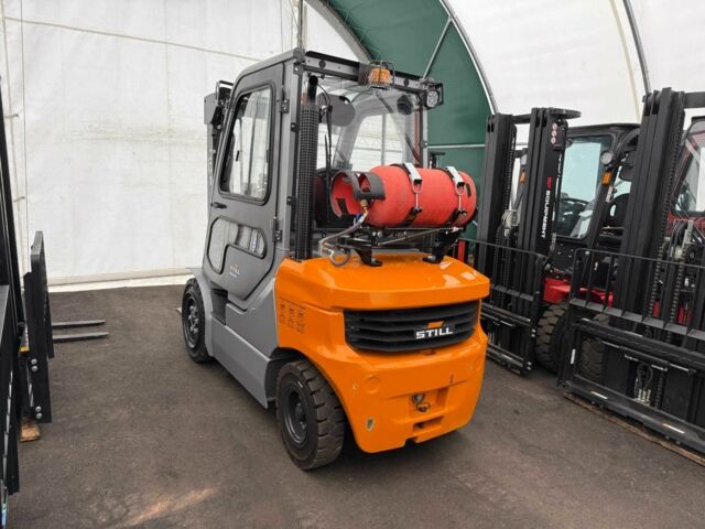 ГАЗ 3110 Волга, объемом двигателя 2.45 л и пробегом 0 тыс. км за 24900 $, фото 6 на Automoto.ua