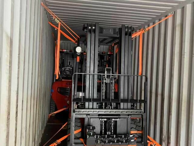 ГАЗ 3110 Волга, объемом двигателя 2.45 л и пробегом 0 тыс. км за 21900 $, фото 9 на Automoto.ua