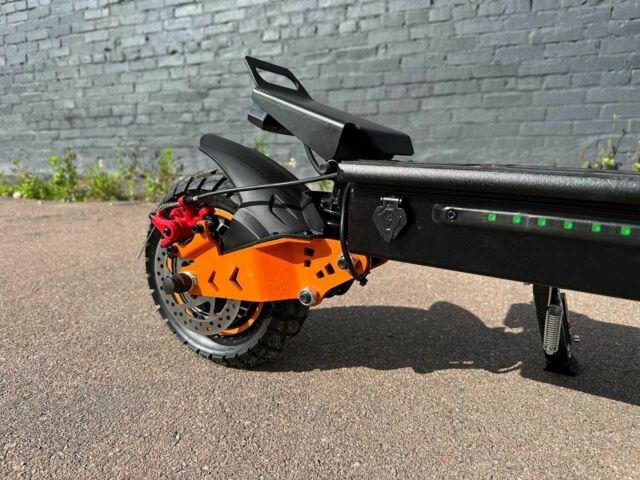 ГАЗ 3110 Волга, об'ємом двигуна 2.45 л та пробігом 0 тис. км за 565 $, фото 4 на Automoto.ua